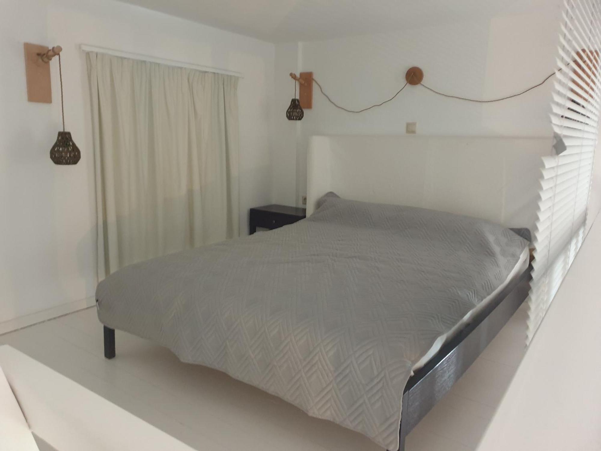 פלקסטרון Aeolus Pool Apts מראה חיצוני תמונה